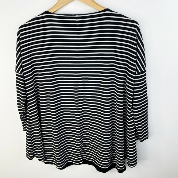 Chicos Top Womens Size Medium Black White Striped Layered 3/4 Sleeve Shirt - Picture 2 of 3